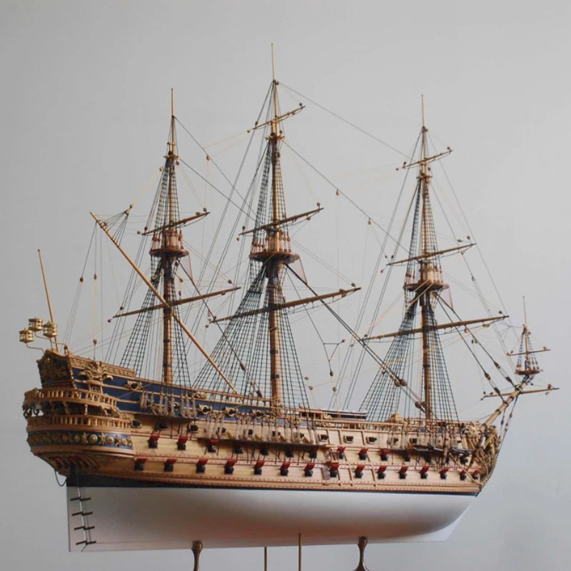 1/50 St. Philip Klasse I Slags - Model Kit Lucario recensie en prijs