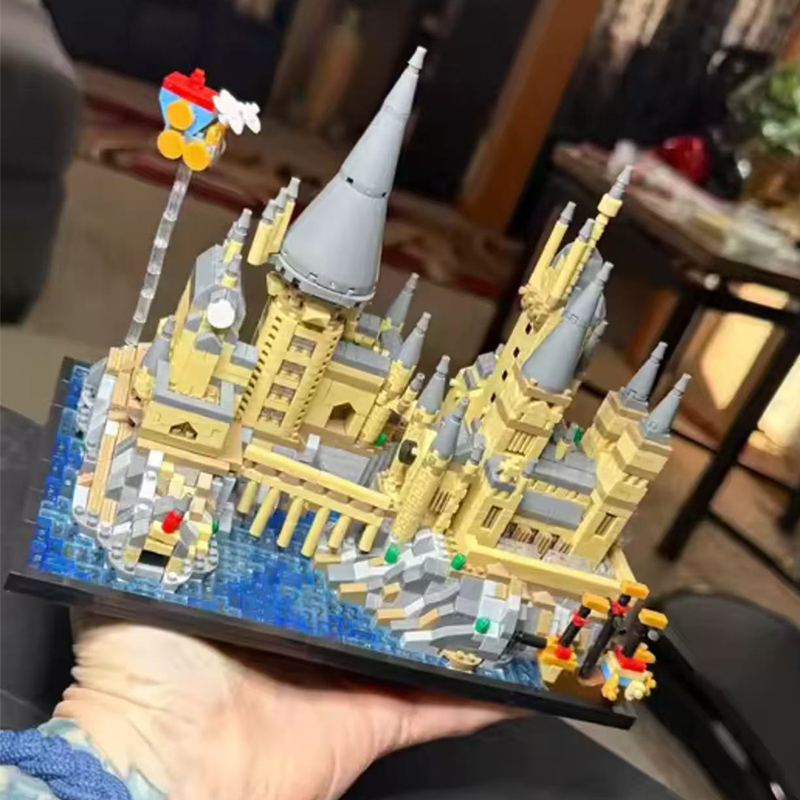 Middeleeuws Magisch Kasteel Ha - Model Kit Harry Potter recensie en prijs