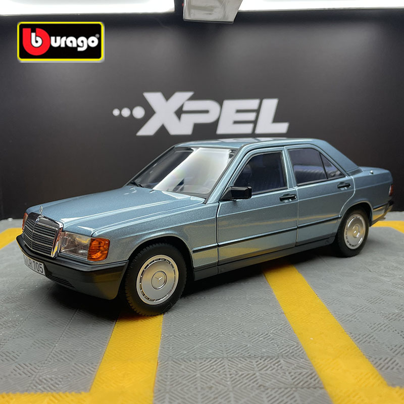 Bburago 1:24 Mercedes-Benz 190 - Model Kit Alfa Romeo recensie en prijs